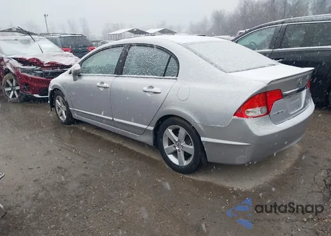 2011 Honda Civic Lx-S z USA, uszkodzony, nr VIN 2HGFA1F67BH545976